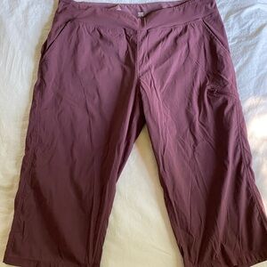 Mountain Hardwear Women's Capris
